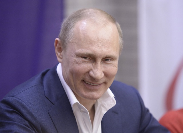 «Как я могу быть гангстером, когда я работал в КГБ?» - Путин